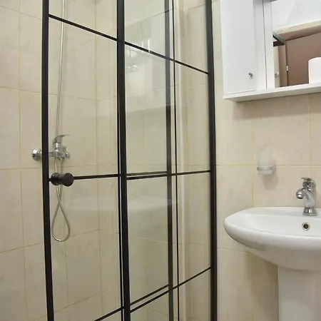Flowers Apartman *
